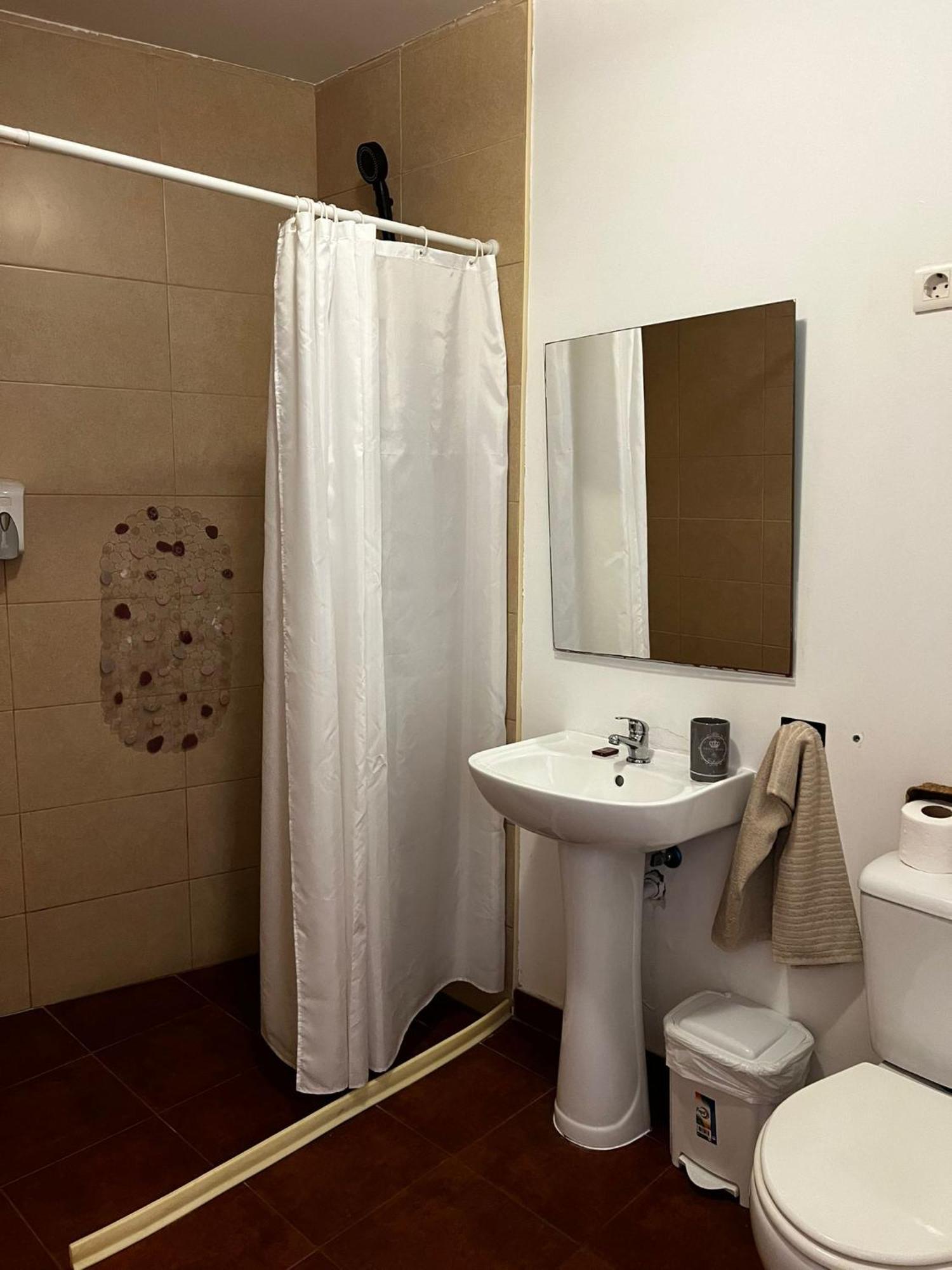 Avis Guesthouse ايفورا المظهر الخارجي الصورة