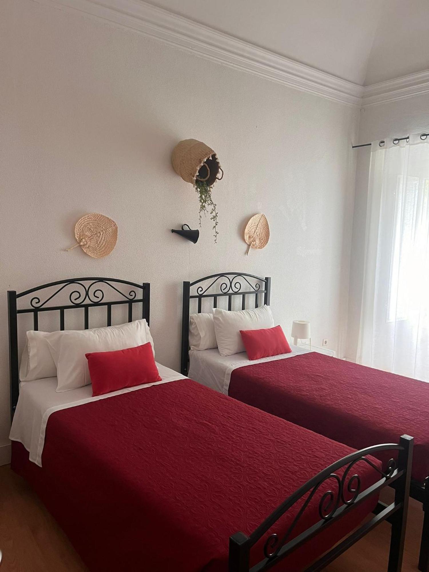 Avis Guesthouse ايفورا المظهر الخارجي الصورة
